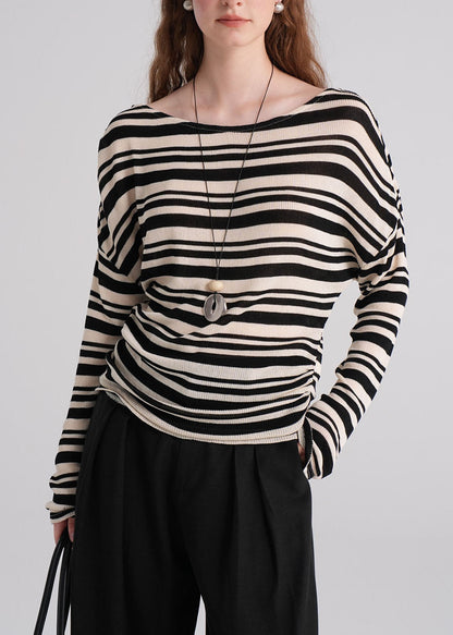 Effortlessly Elegant Blouse with a Timeless Design