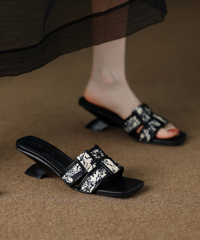 Graceful Orthopedic Sandals for Modern Look