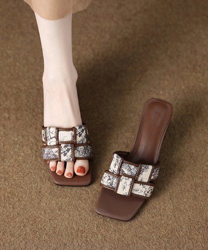 Graceful Orthopedic Sandals for Modern Look