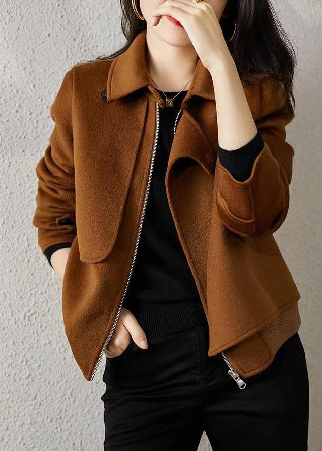 Beautifully Finished Coat in a Timeless Design