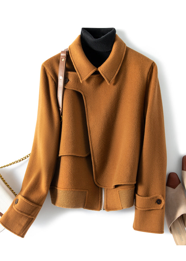 Beautifully Finished Coat in a Timeless Design