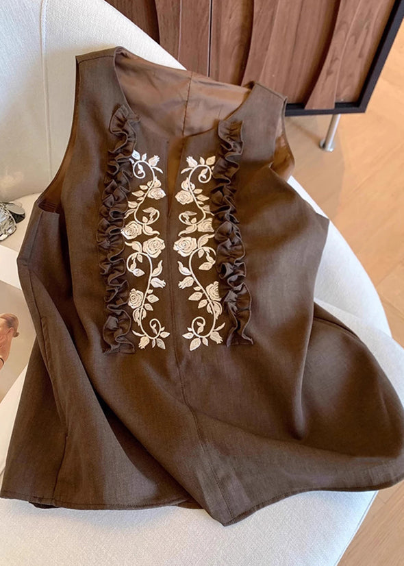 Gracefully Styled Garment for Any Occasion