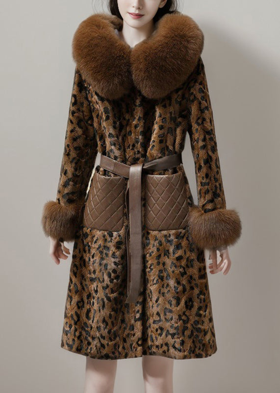 Classic Vintage & Enduringly Stylish Coat