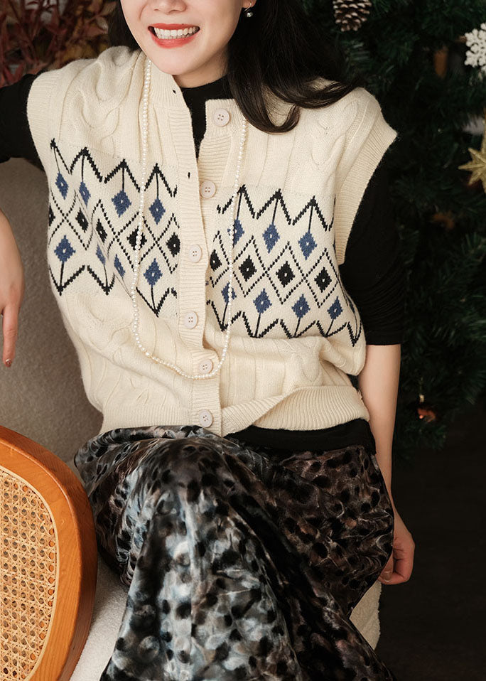 Polished Garment with an Effortless Classic Look