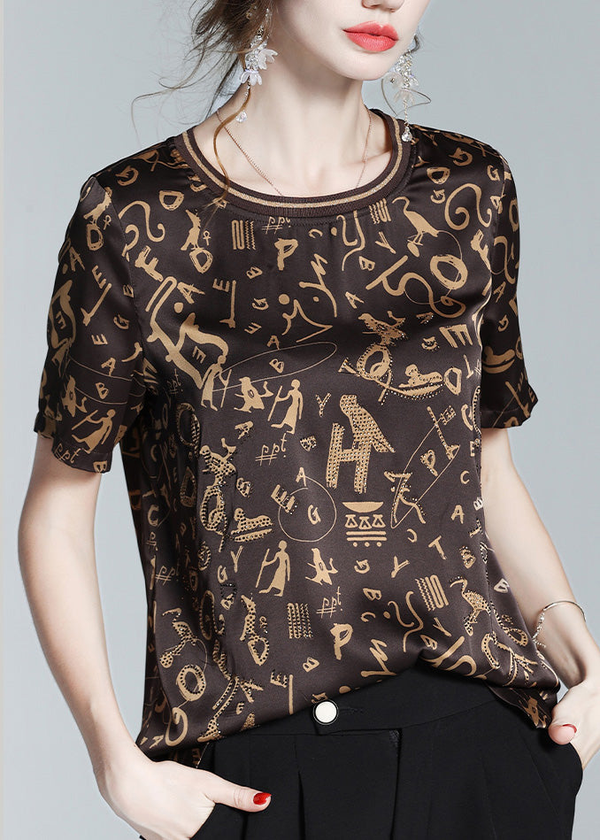 Polished Top with an Effortless Classic Look