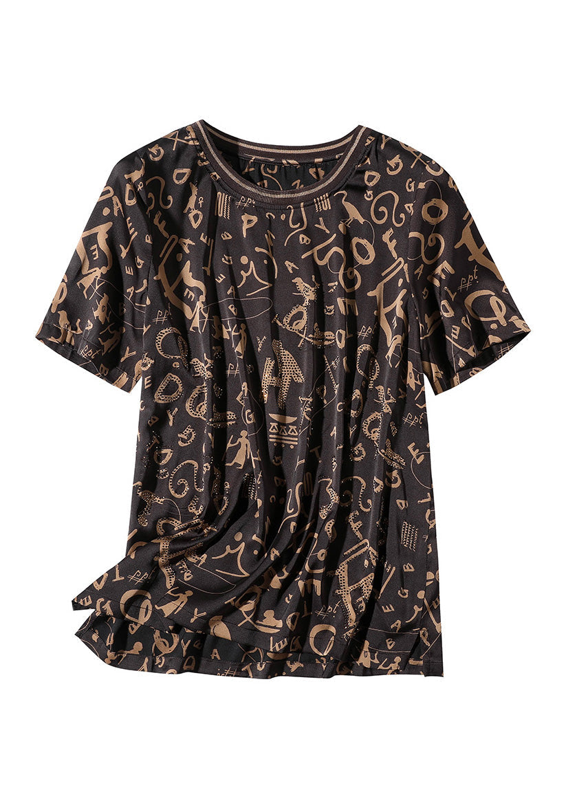 Polished Top with an Effortless Classic Look