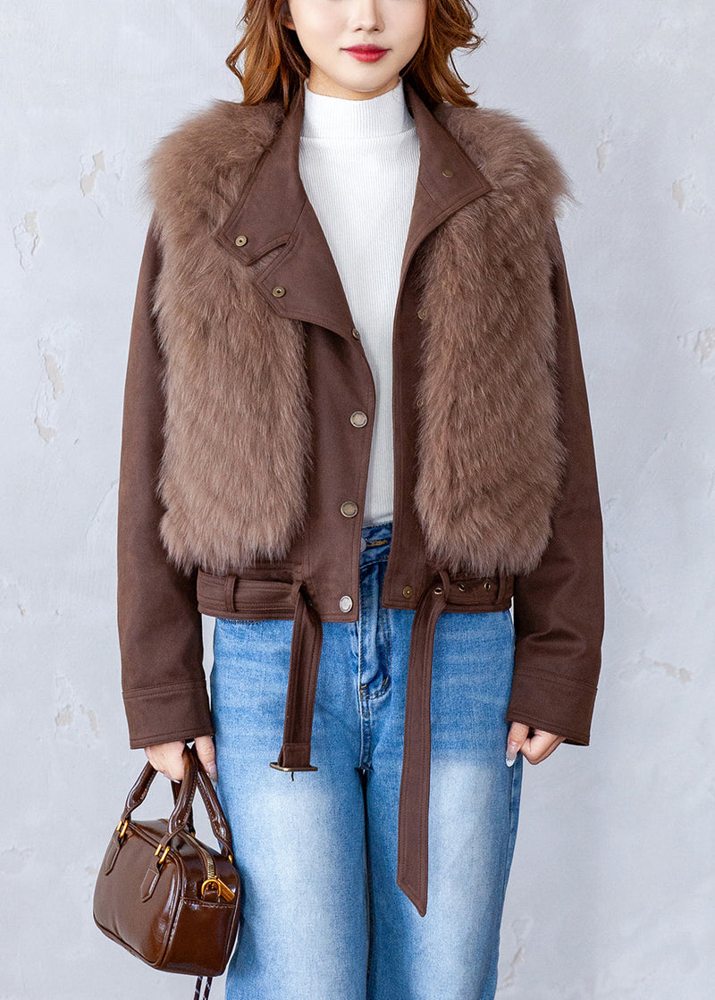 Beautifully Finished Coat in a Timeless Design