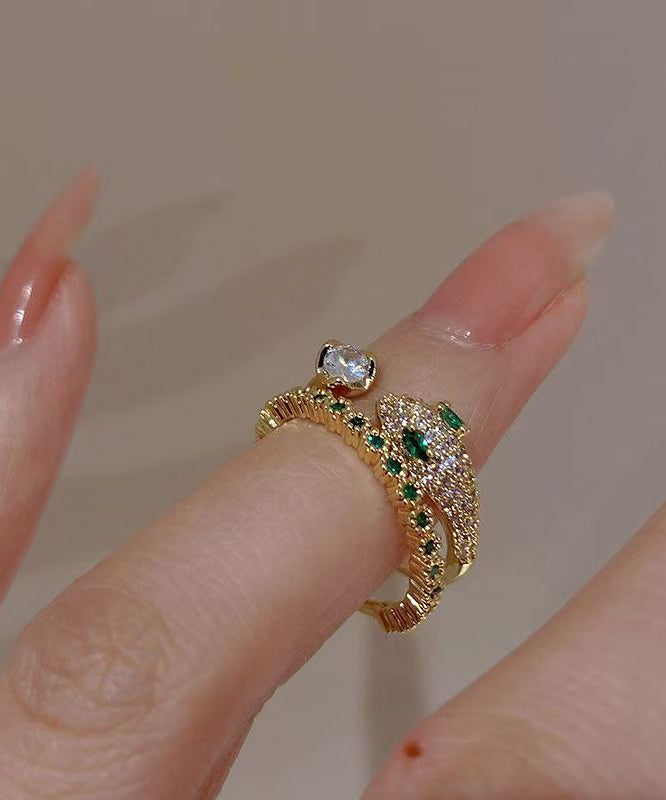 Charming Gold Set for Any Occasion