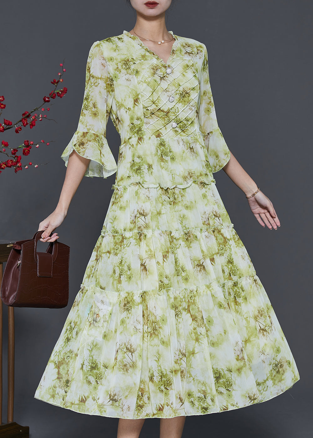 Polished Dress with an Effortless Classic Look