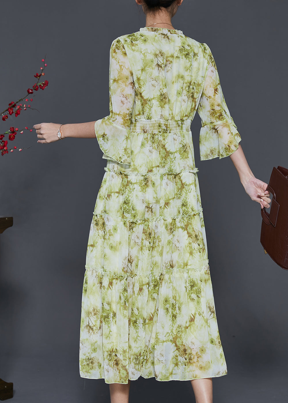 Gracefully Styled Dress for Any Occasion
