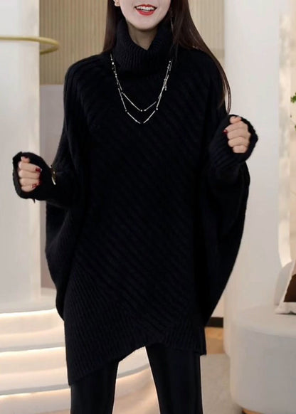 Elegantly Styled Pullover for Everyday Wear