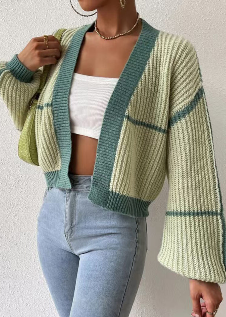 Classic Vintage & Enduringly Stylish Cardigan