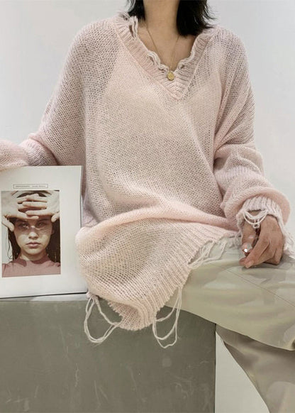 Well Tailored Sweater with a Graceful Silhouette
