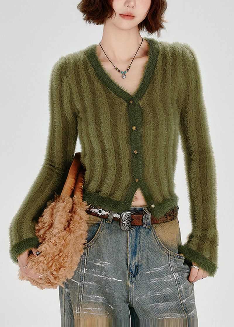 Elegantly Styled Cardigan for Everyday Wear