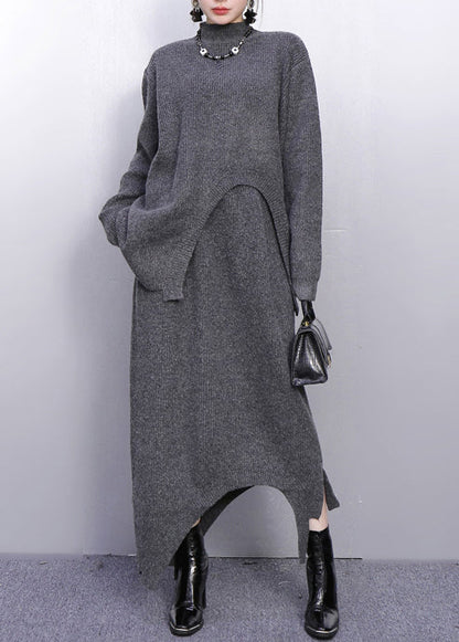 Effortlessly Elegant Garment with a Timeless Design