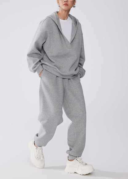 Gracefully Styled Pullover for Any Occasion