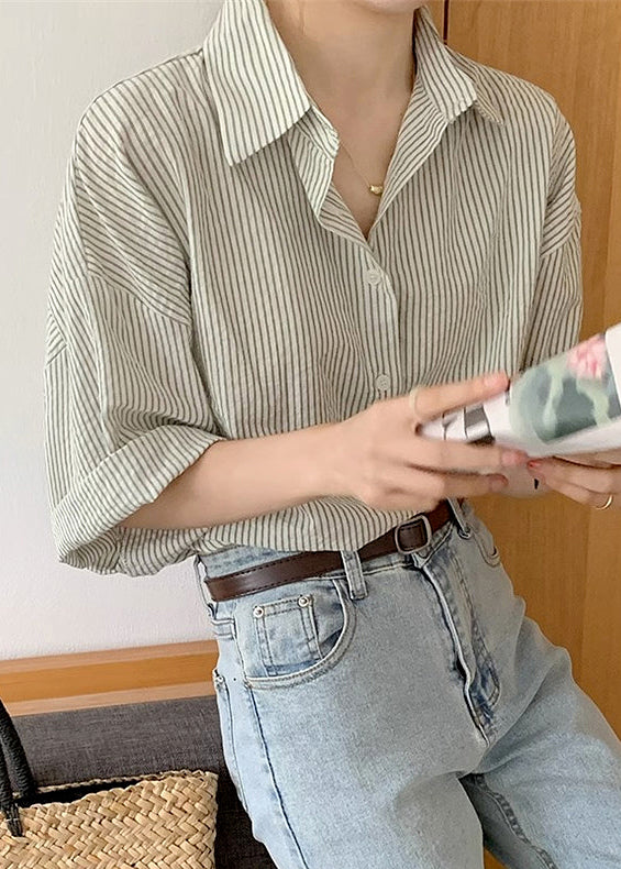 Sophisticated Blouse with a Clean Classic Look