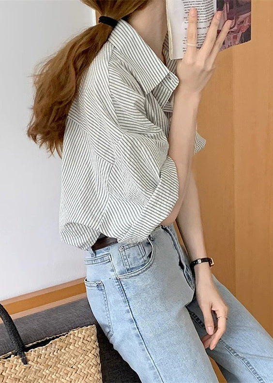 Sophisticated Blouse with a Clean Classic Look