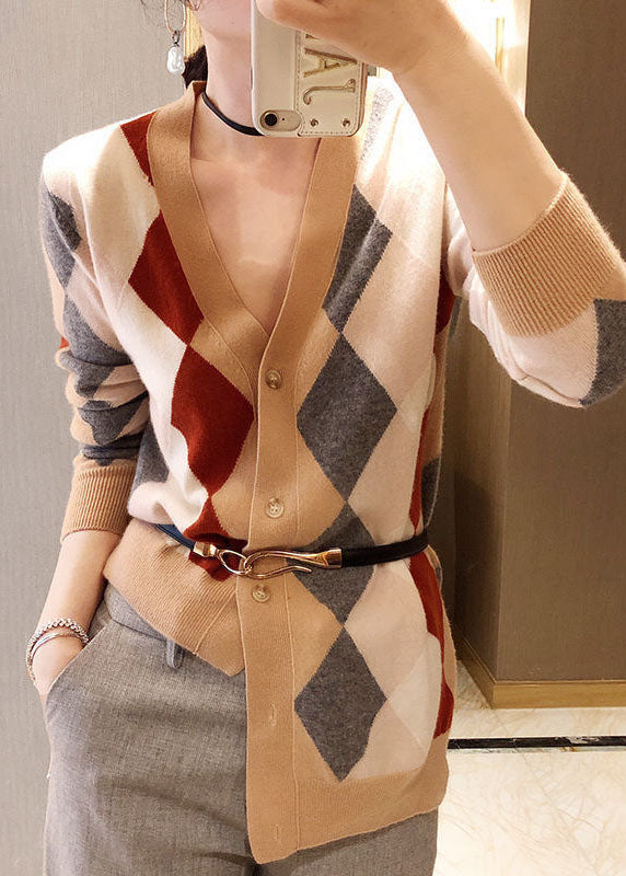 Effortlessly Elegant Cardigan with a Timeless Design