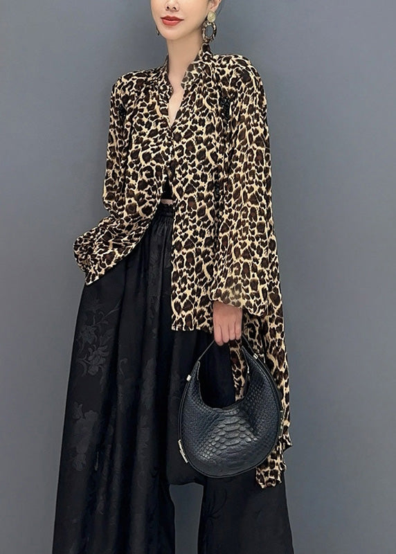 A Vintage Style Top with Delicate Timeless Details