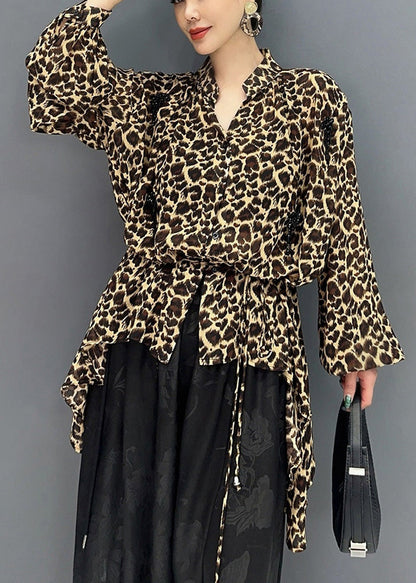 A Vintage Style Top with Delicate Timeless Details