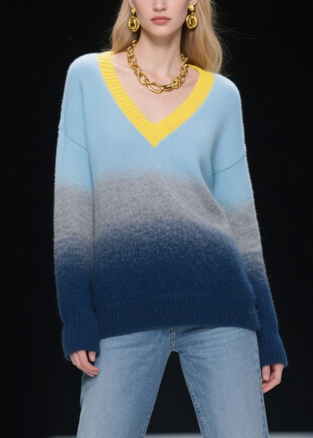 Effortlessly Elegant Top with a Timeless Design