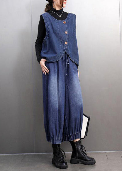 Classic Vintage Pants with a Flattering Fit