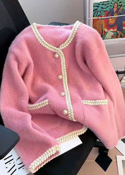 Elegantly Styled Coat for Everyday Wear