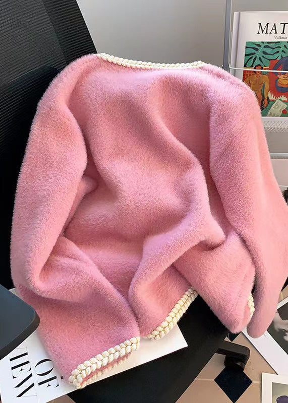 Elegantly Styled Coat for Everyday Wear
