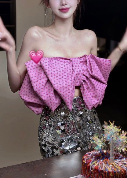 Beautifully Finished Garment in a Timeless Design