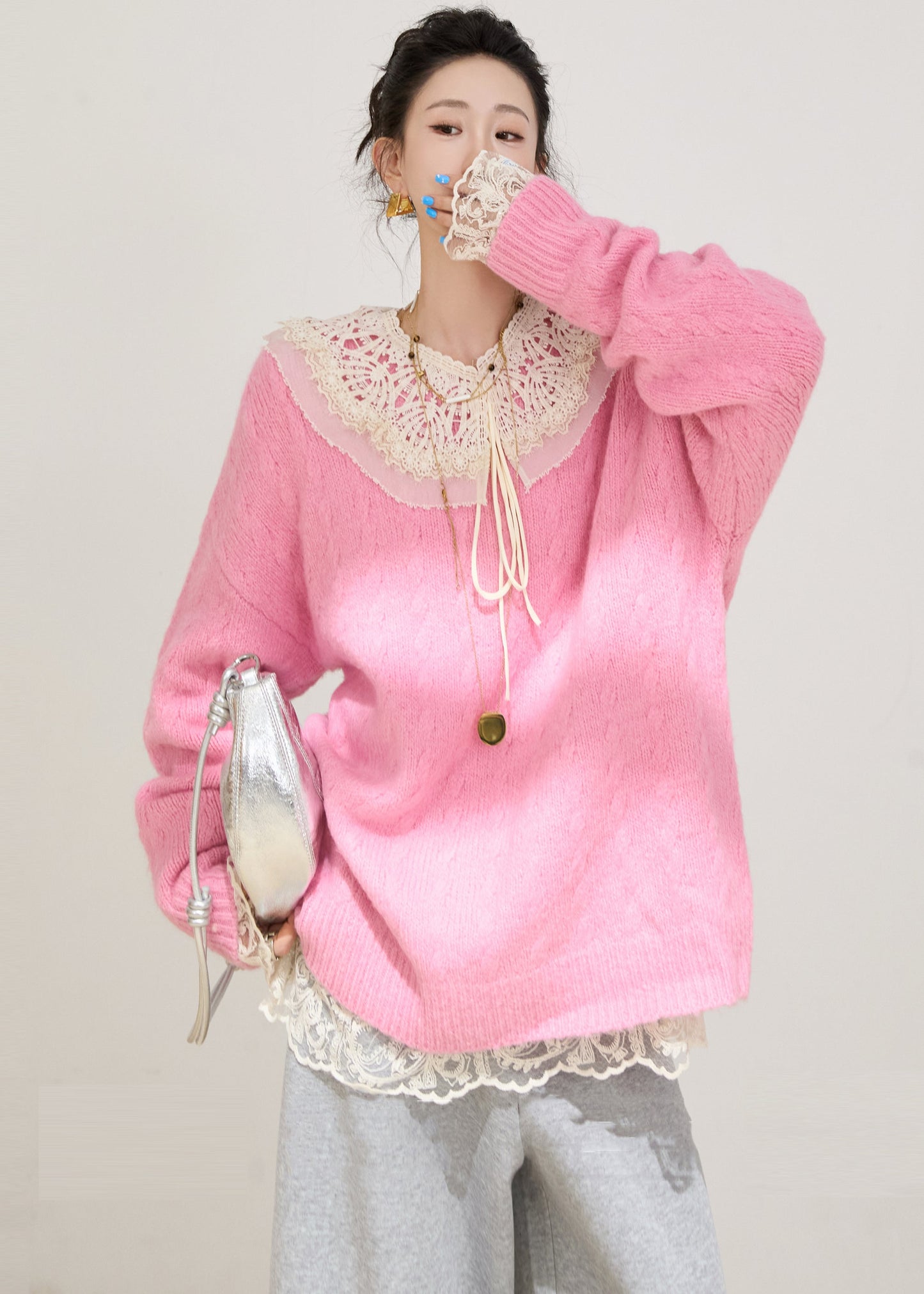 Beautifully Finished Pullover in a Timeless Design
