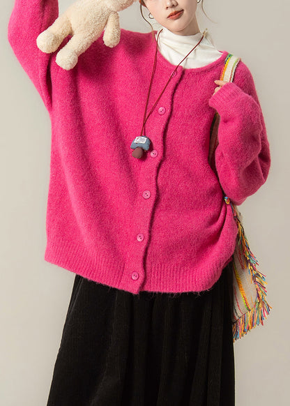 Effortlessly Elegant Cardigan with a Timeless Design
