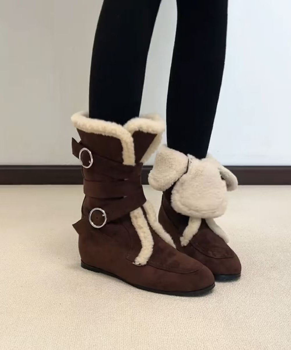 Graceful Orthopedic Boots for Modern Look