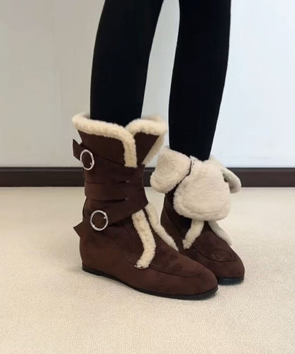 Graceful Orthopedic Boots for Modern Look