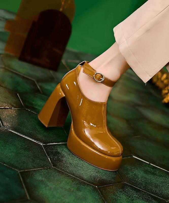 Chic Orthopedic Heels with Unique Design