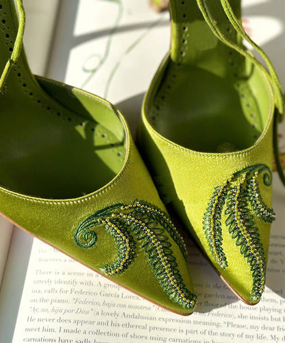Graceful Orthopedic Heels for Modern Look