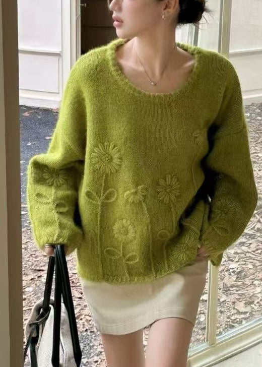 Gracefully Styled Sweater for Any Occasion