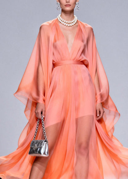 Effortlessly Elegant Garment with a Timeless Design