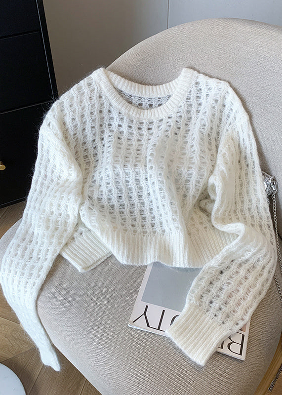 A Vintage Style Pullover with Delicate Timeless Details