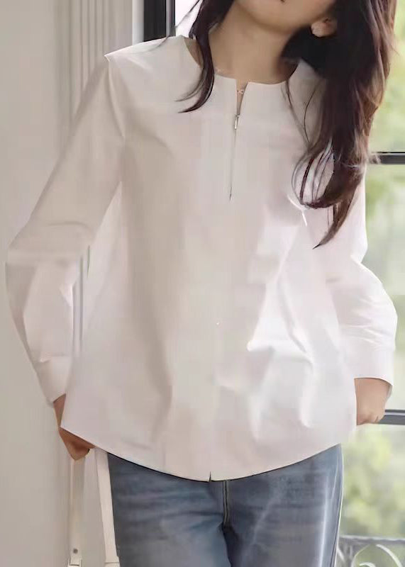 Beautifully Finished Shirt in a Timeless Design