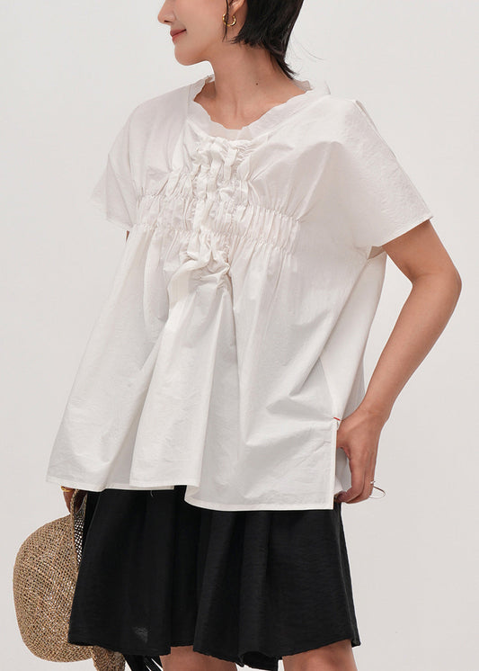 Effortlessly Elegant Top with a Timeless Design