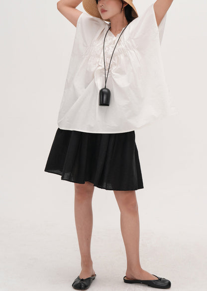 Effortlessly Elegant Top with a Timeless Design