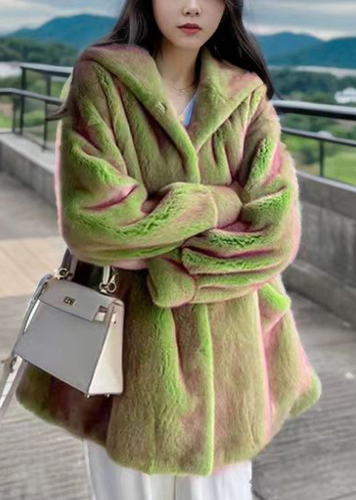Classic Vintage Coat with a Flattering Fit