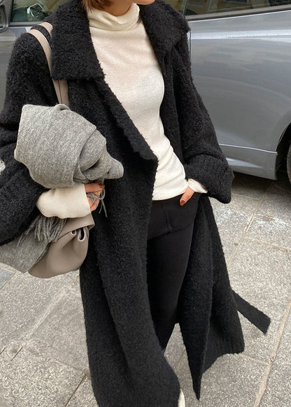 Beautifully Finished Cardigan in a Timeless Design