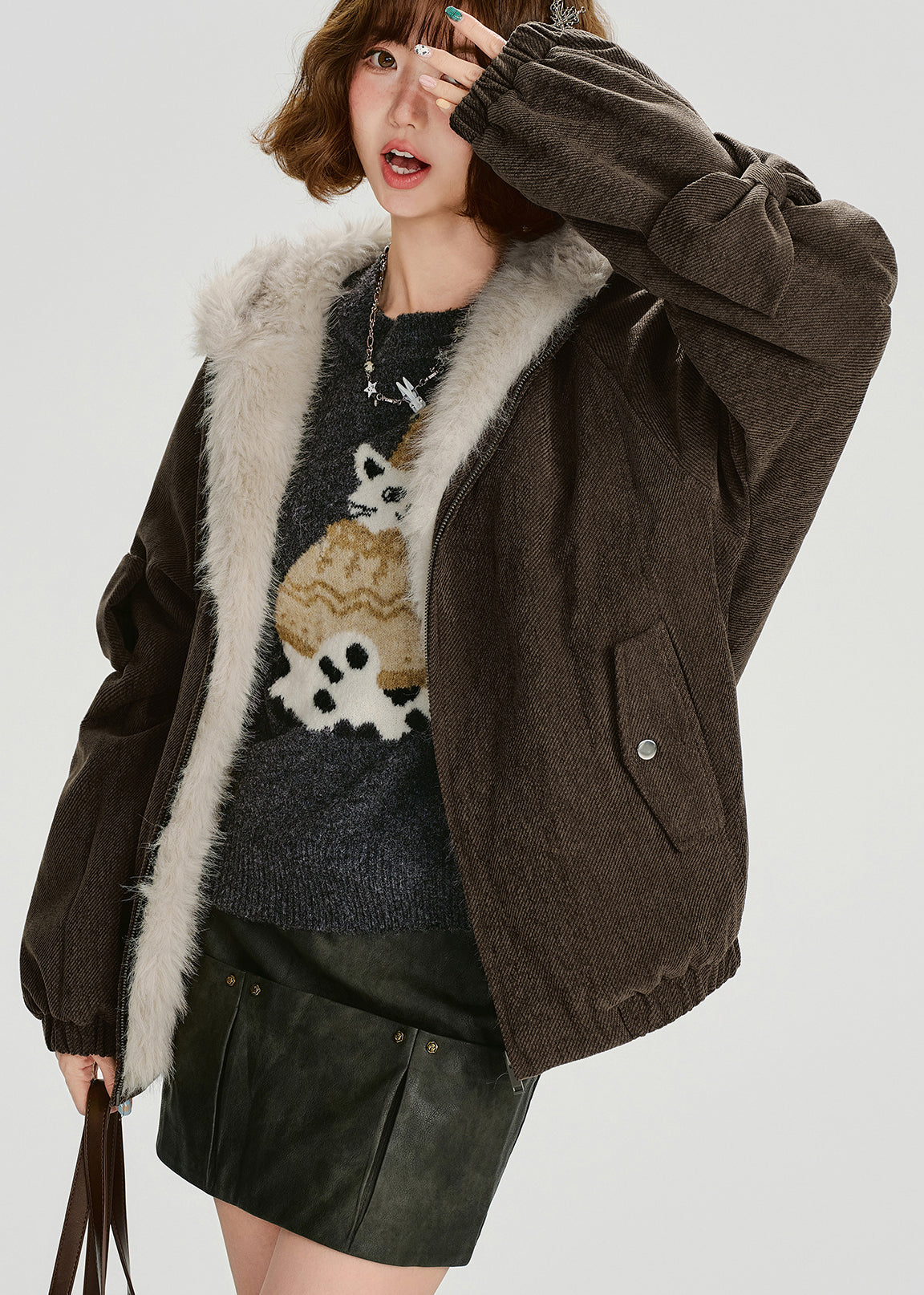Effortlessly Elegant Coat with a Timeless Design