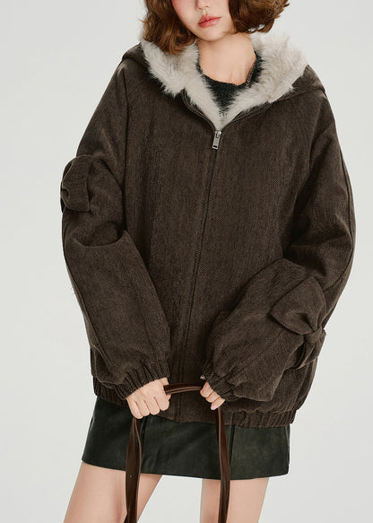 Effortlessly Elegant Coat with a Timeless Design