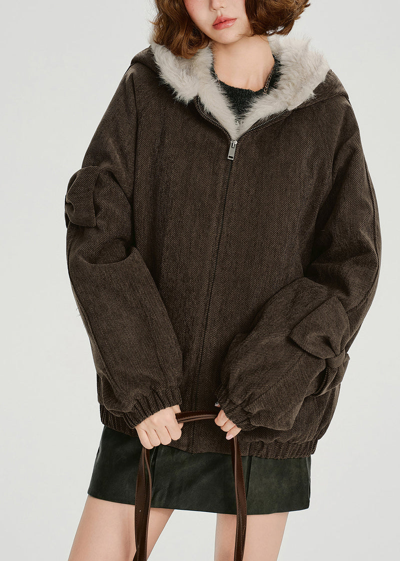 Effortlessly Elegant Coat with a Timeless Design