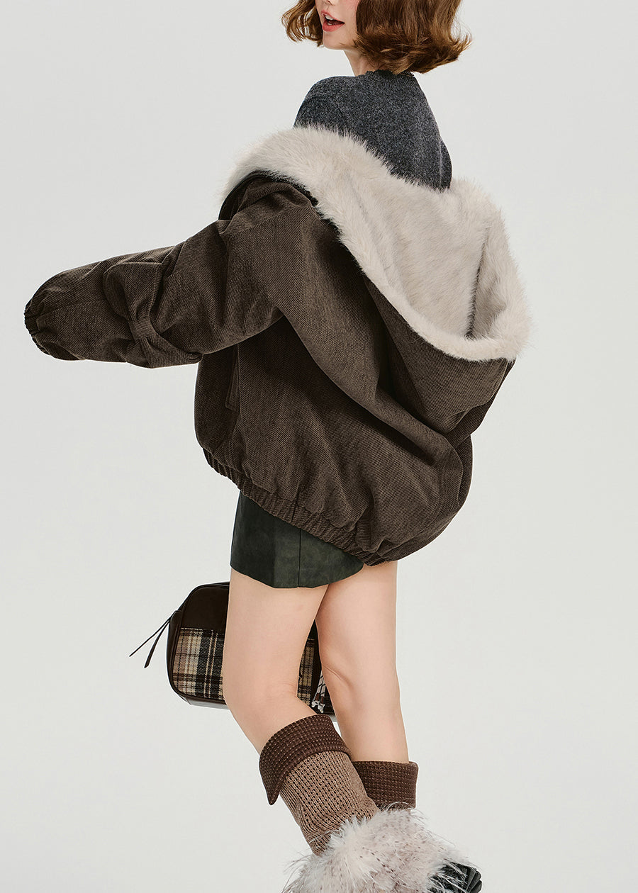 Effortlessly Elegant Coat with a Timeless Design
