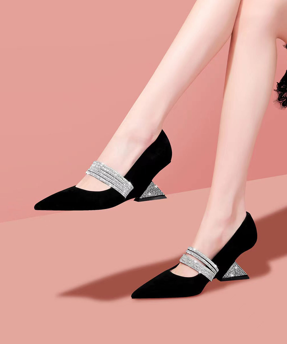 Graceful Orthopedic Sandals for Modern Look