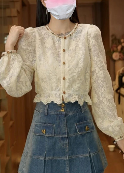 Classic Vintage & Enduringly Stylish Blouse